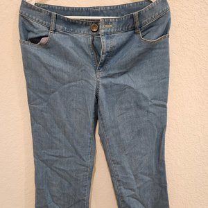 (BRAND NEW) AMASS Women Jeans Straight Fit Size 28